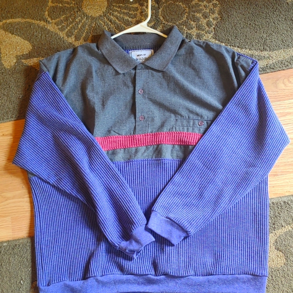 Huk-a-Poo Men's sweater